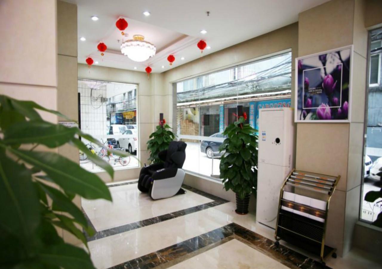 Kingstyle Railway Station Hotel Guangzhou Exterior photo