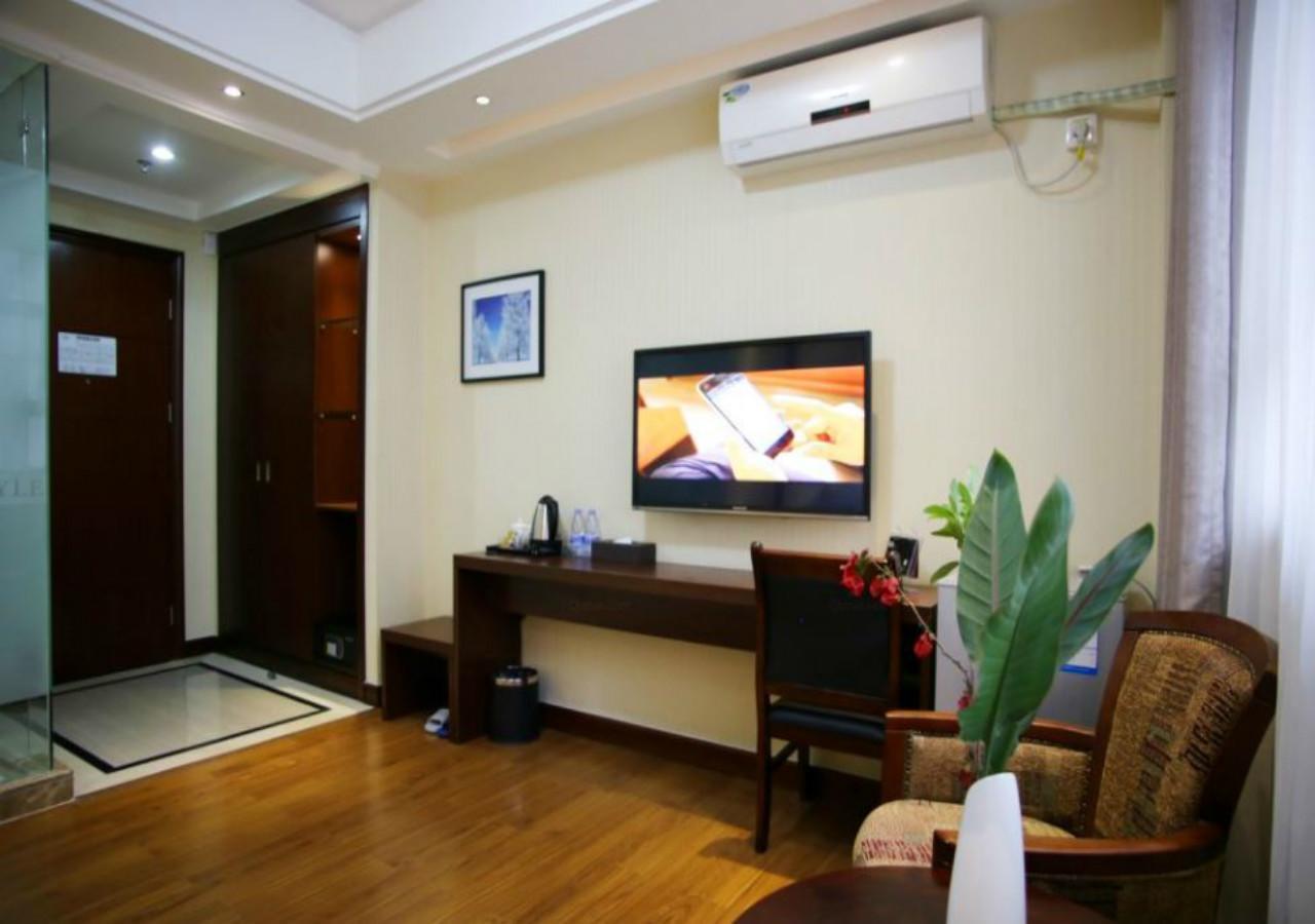 Kingstyle Railway Station Hotel Guangzhou Exterior photo